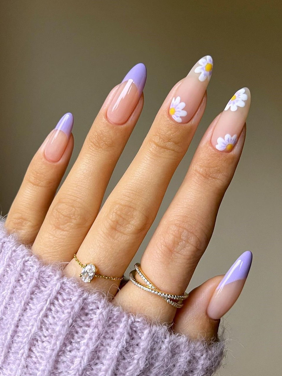 Pastel Lilac Nail Art Ideas