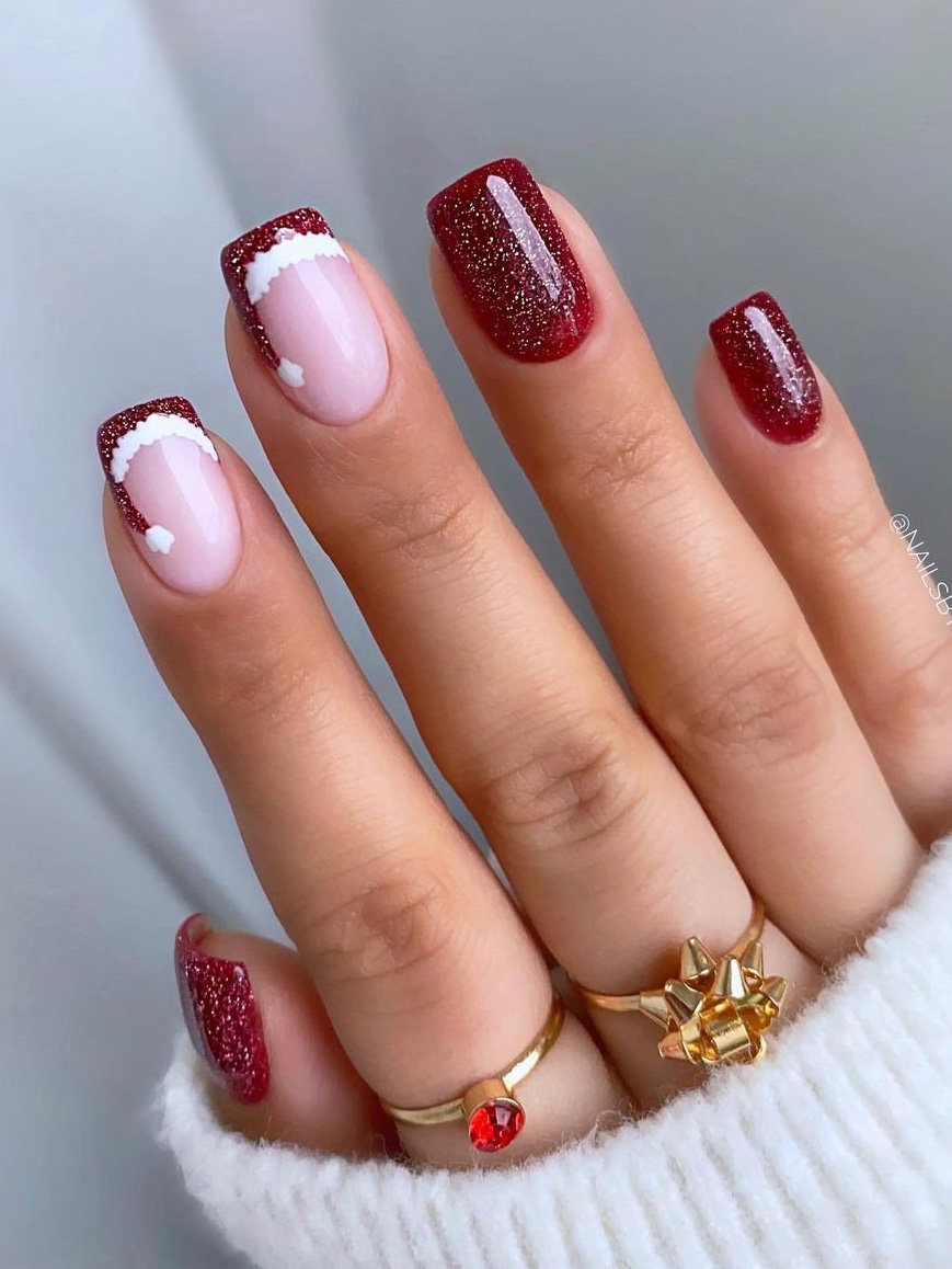 Red Christmas Dip Nails Ideas