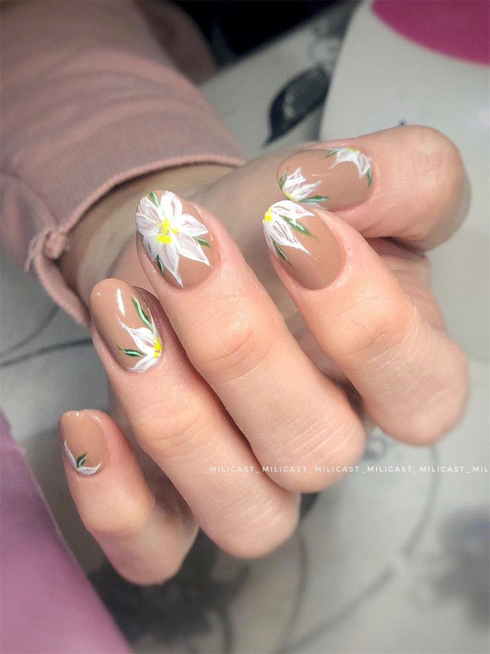 Hand-painted Flower Nails