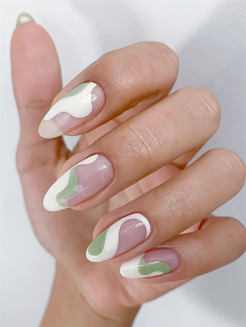 White and Green Swril Nail Art