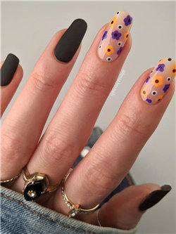 Matte Black Nails and Cute Flower Nails