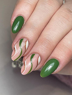 Trendy Green and Swirl Nail Art