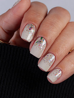 Sparkle Festive Nail Art for The New Year